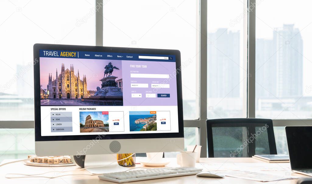 Homepage di un sito vetrina aziendale su monitor
